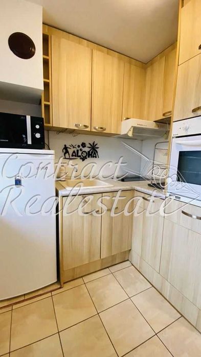 Дава се под наем Тристаен апартамент в Варна, Колхозен пазар - 80 кв.м за 448.8 € - Снимка #3