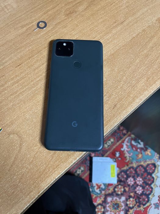 Продам pixel 5a на запчасти (сломал экран)