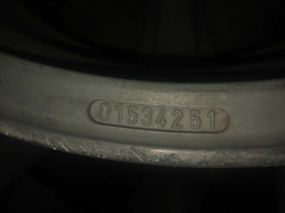 Продавам алуминиеви джант