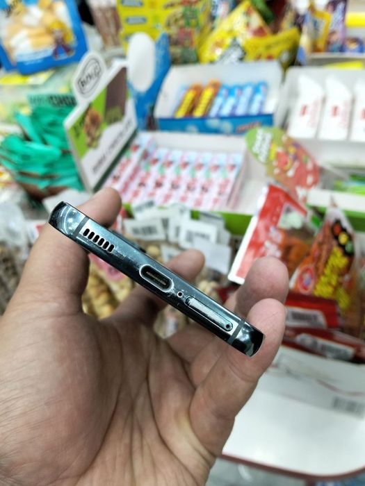 Samsung s22 8/128 chotki