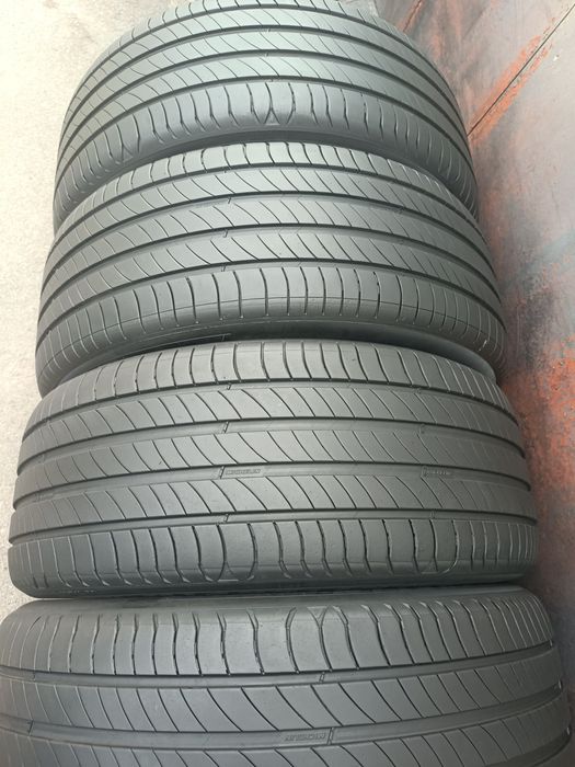 235/50/19 Michelin Дот 2323