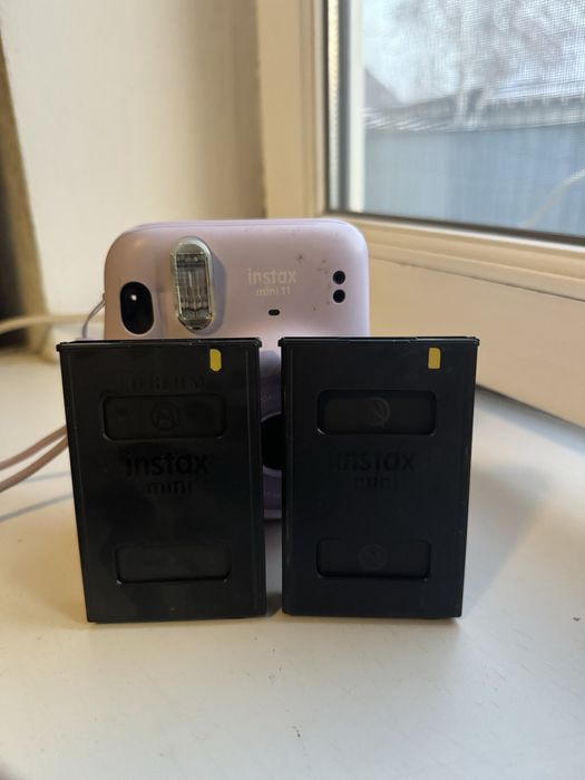 Фотоаппарат Instax mini 11
