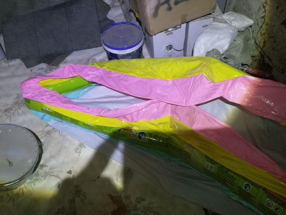 Детский надувной бассейн Intex 
В идеальном со