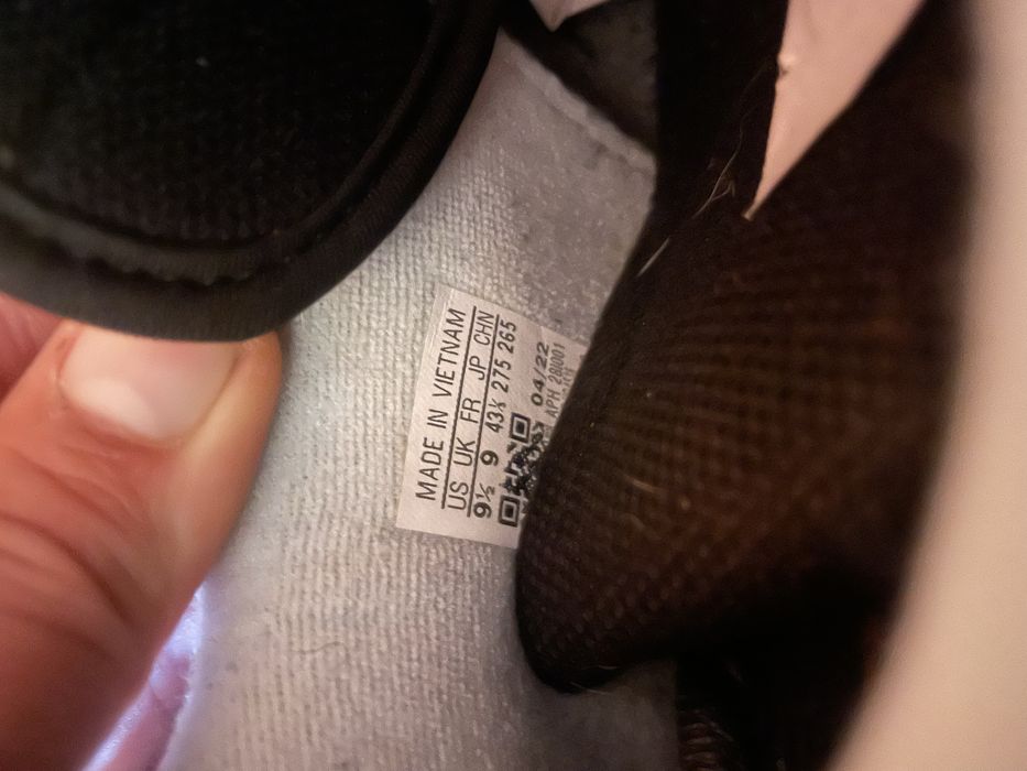 Adidas 43ти номер