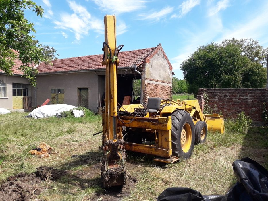 Budo excavator Massey Ferguson