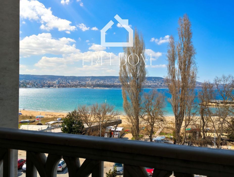 Двустаен апартамент с морска панорама, Варна, South Bay