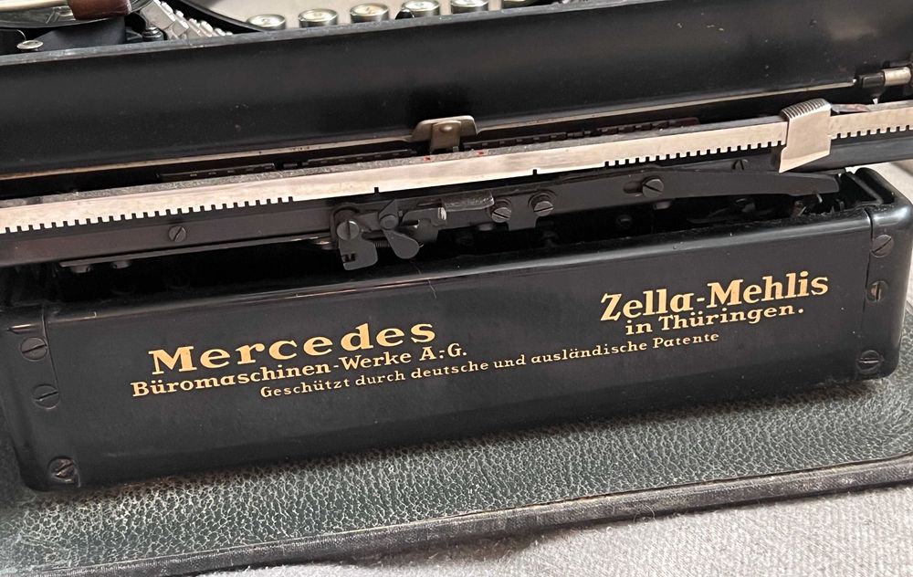 Mașină de scris Mercedes Prima anii 1930 Germania cu husă