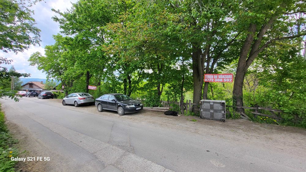 Teren intravilan cu suprafata de 2344 m2 pe strada Secariei nr.173 Comarnic judetul Prahova