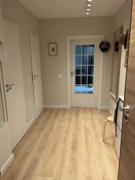 Дава се под наем Тристаен апартамент в София, Младост 4 - 100 кв.м за 896.58 € - Снимка #6