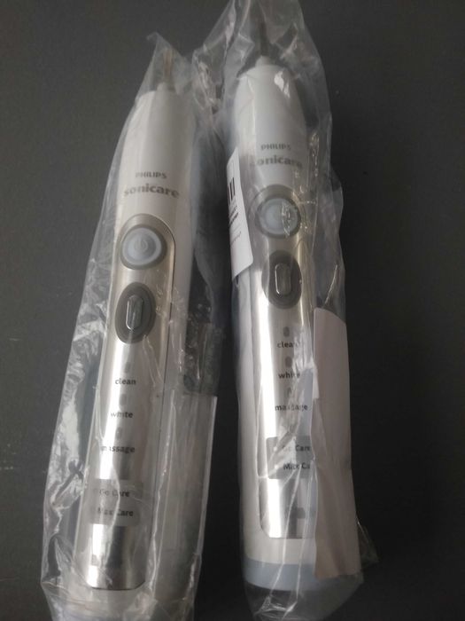 Продавам ултра звукова четка за зъби Philips sonicare FlexCare+