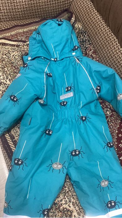 Продам детский комбинезон