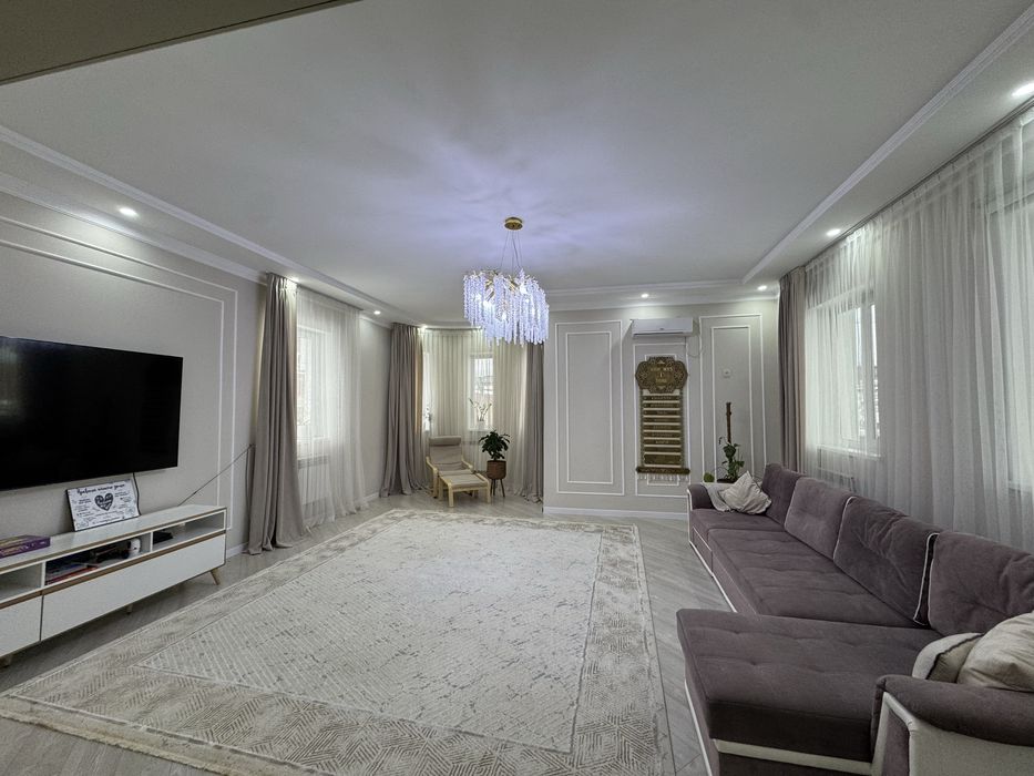 Продам ДОМ в центре города