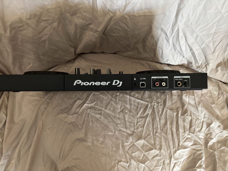 Controller DJ Pioneer DJ DDJ-400