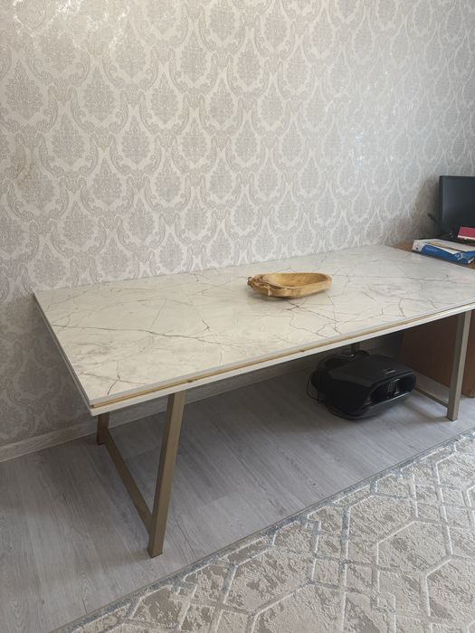 Стол 2метр 90см супер качества! 45мыңға алынған, совершенно новый,