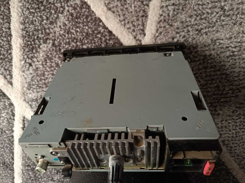 Radio casetofon Dacia Original Blaupunkt