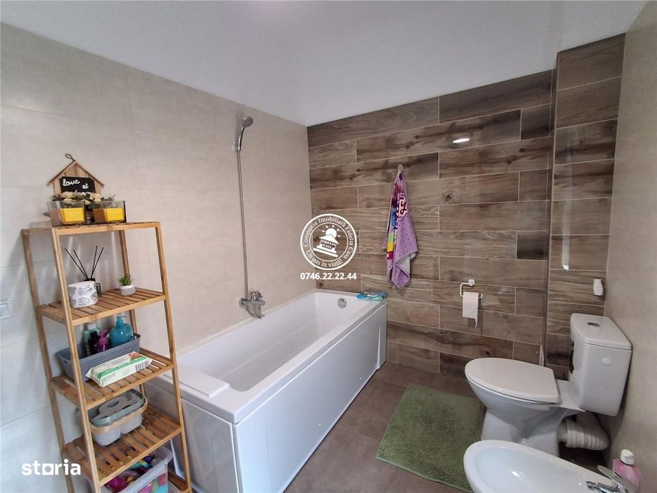 Vila  de vanzare  Valea Lupului,