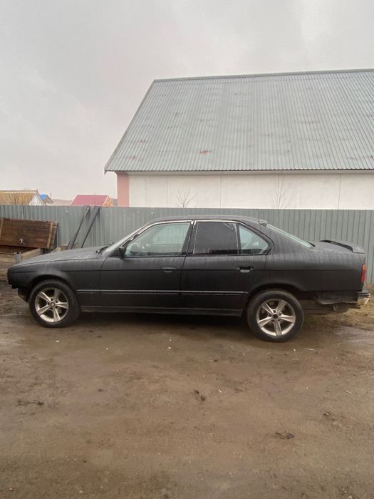 Продам кузов бмв е34 525iс документами