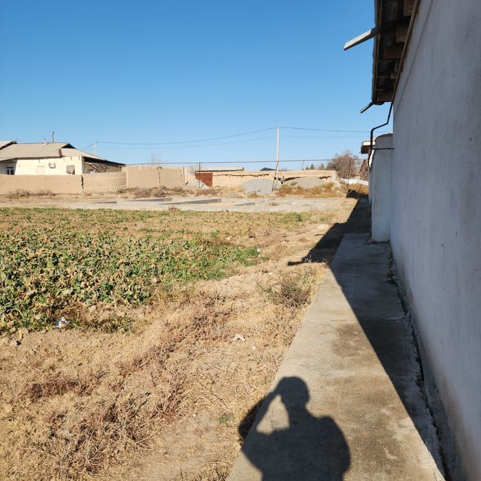 Yer sotiladi 12 sotix