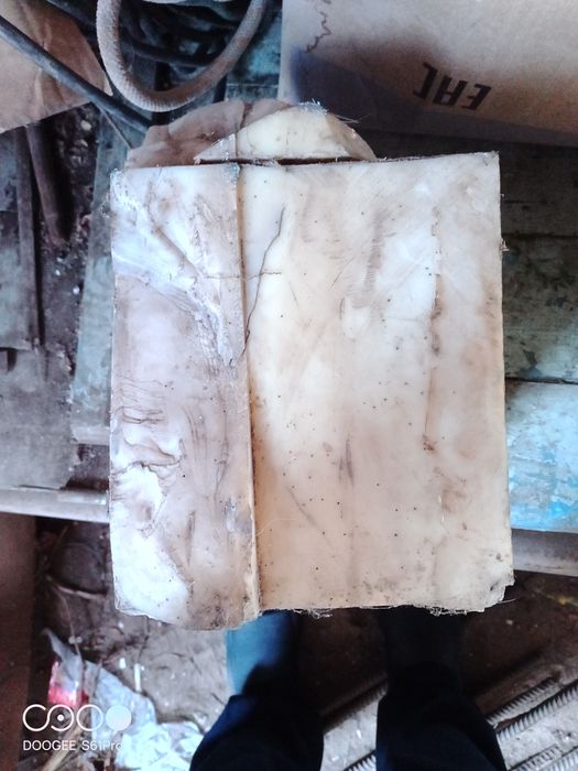 Продам фторопласт квадрат