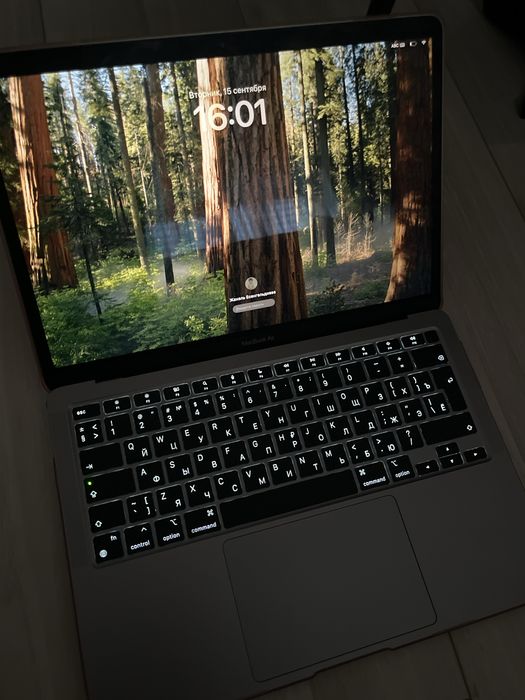 MacBook Air 13” M1 2020