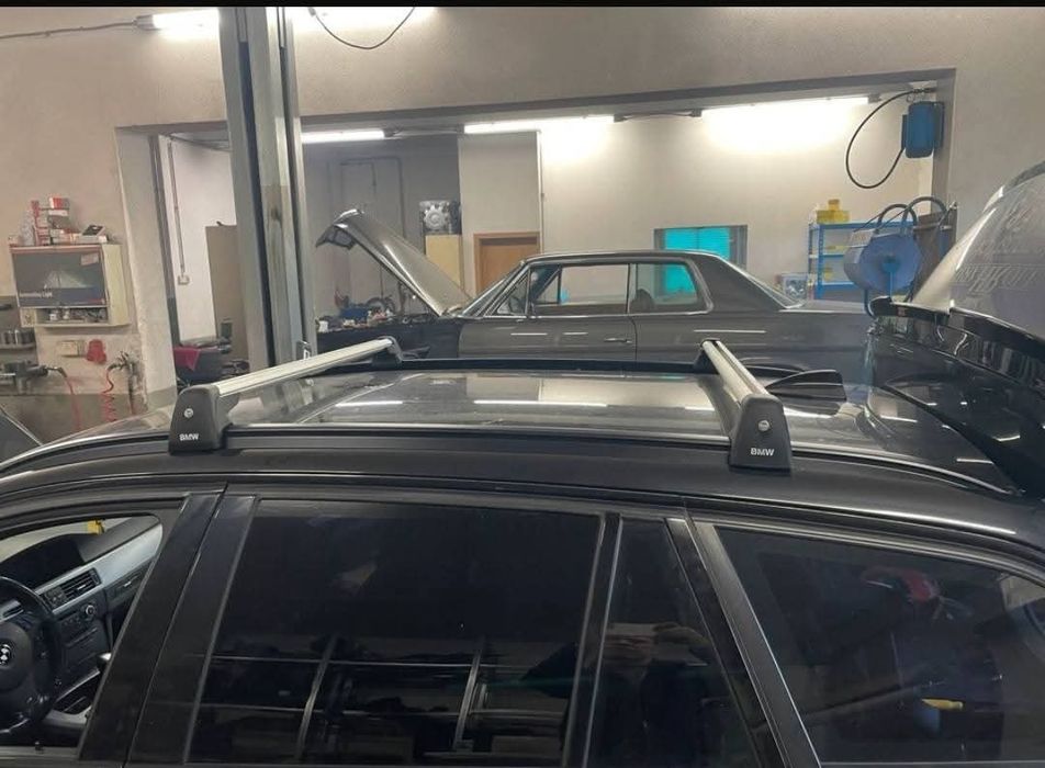 BMW E91 Оригинален багажник за покрив (напречни греди, рейлинг, релси)