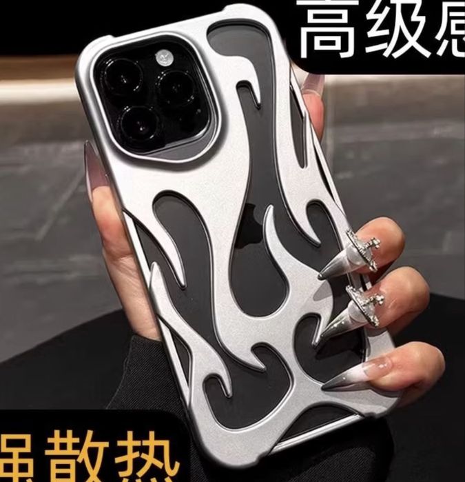 Чехлы для iPhone 15 plus