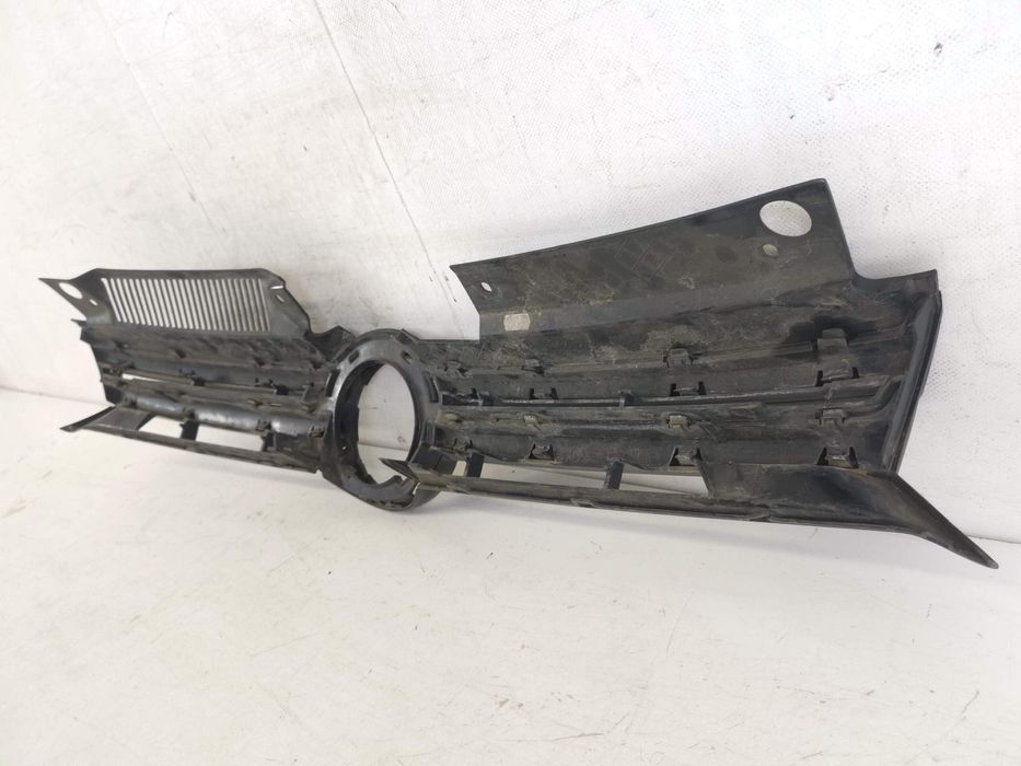 Радиаторна решетка Фолксваген / Volkswagen VW Golf 6 Оригинална В Добр