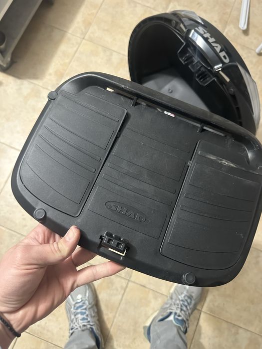 Мото куфар Shad SH39 с облегалка