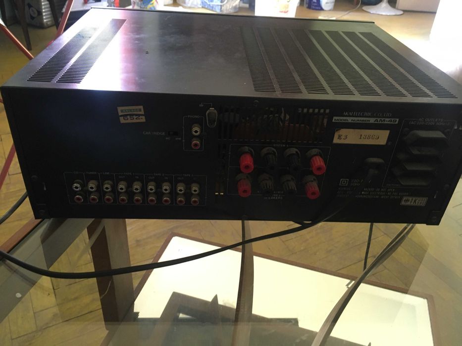 Усилвател AKAI AM-49