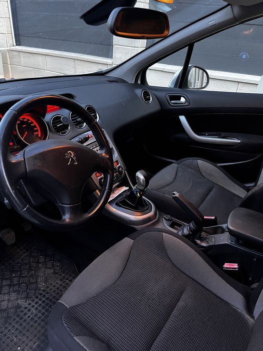 Peugeot 308 facelift