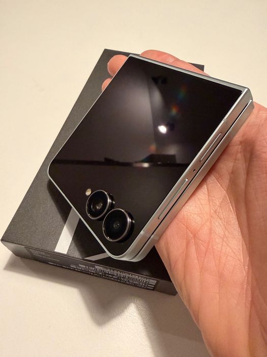 Samsung Z Flip 7 512 GB Mint