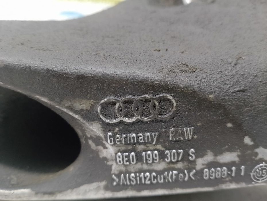 Suport motor 8e0199307s 2.0 TDI BLB Audi A4 B7 (2004 - 2008)