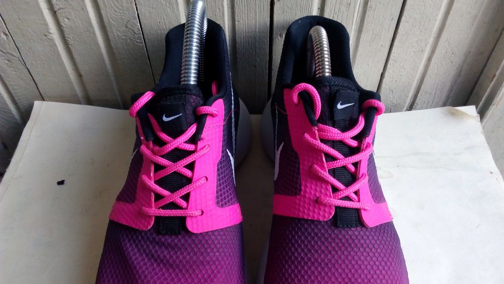 ''Nike Roshe Run Flight Weight''оригинални маратонки 37.5 номер