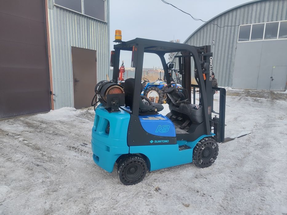 Продам вилочный погрузчик. Кара