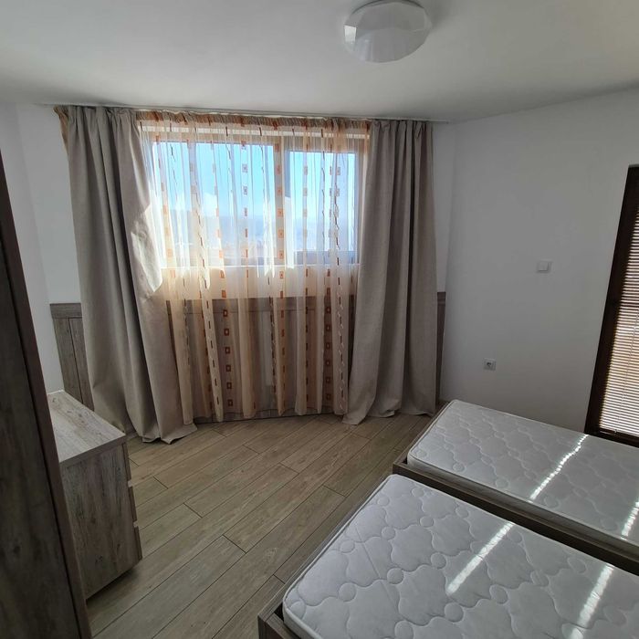 Дава се под наем Двустаен апартамент в Благоевград, Освобождение - 60 кв.м за 278.97 € - Снимка #1