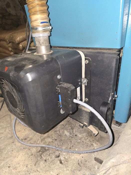 Пелетна горелка Pellasx hibrid 35 kw.