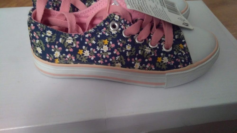 Tenisi inflorati, fete, nr. 29, Galop - NOI