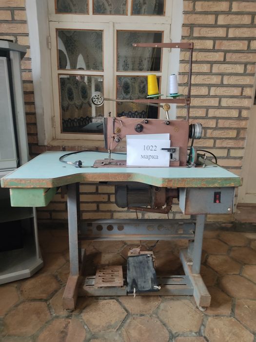 Швейная машинка сотилади