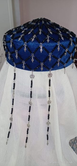 Тика, головной украшение.