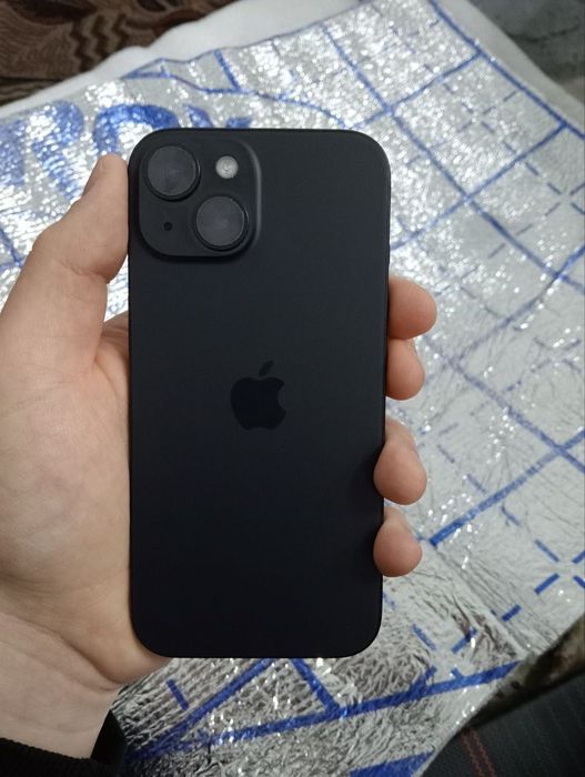 Продаю iPhone 15, 128 GB, черный.