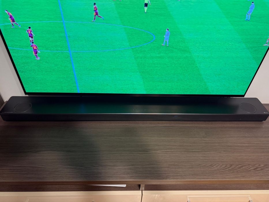 LG Soundbar LG SL10Y + boxe surround LG SPK8-S
