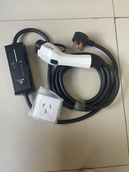 Зарядноя устроиство на электрокар