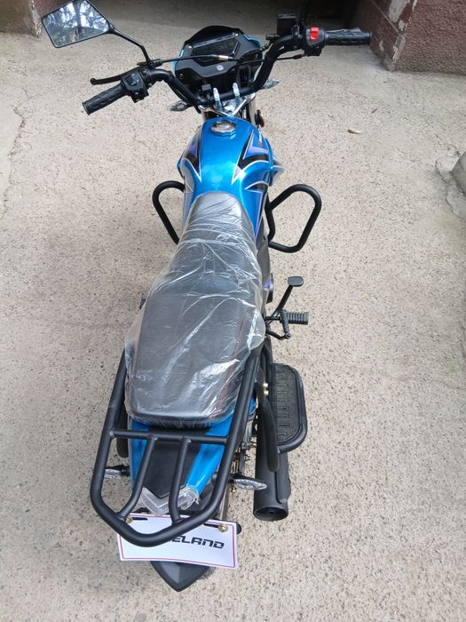Moped Alpha yangi