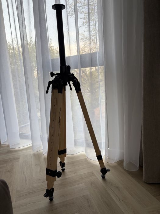 Trepied Berlebach Uni 19C ca NOU cu coloana (garantie sept 2027 astromagazin.ro)