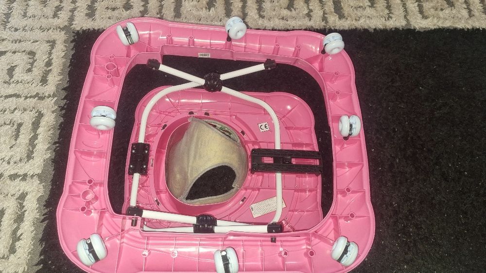 Проходилка Jungle fun розов