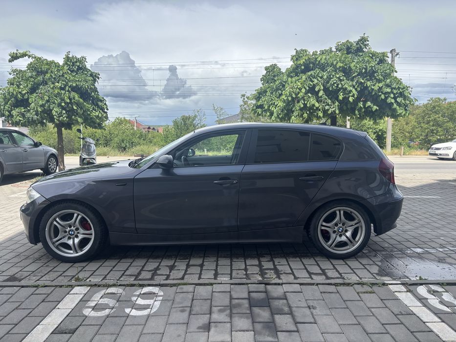 Bmw seria 1 118d   URGENT