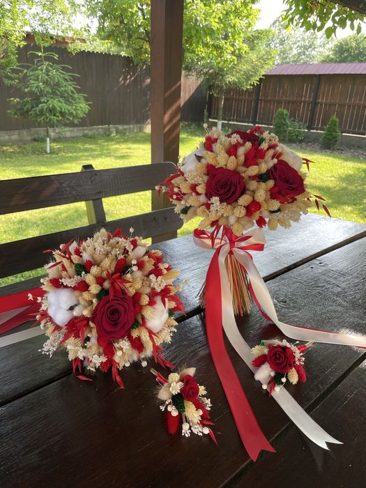 Buchet mireasa din flori stabilizate