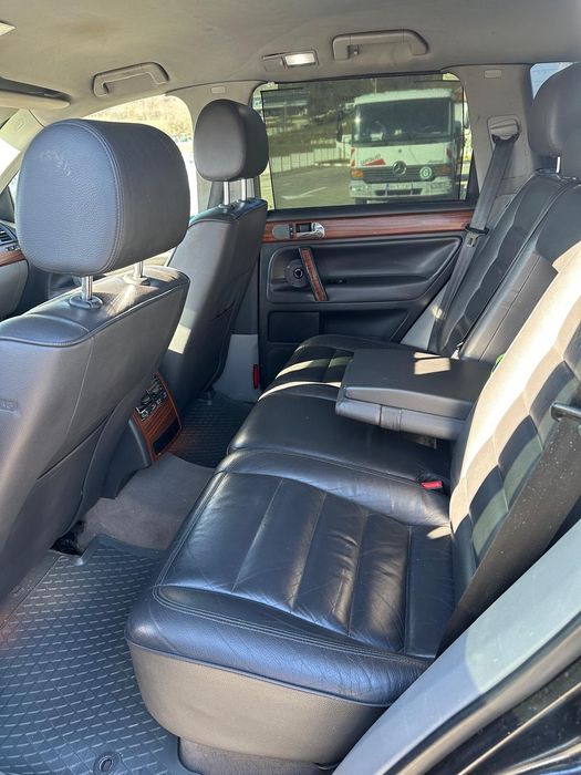 Vând Touareg an 2007