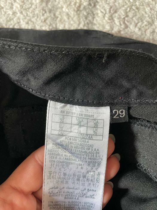 Blugi negri guess tiesto marime 38 blugi guess 29