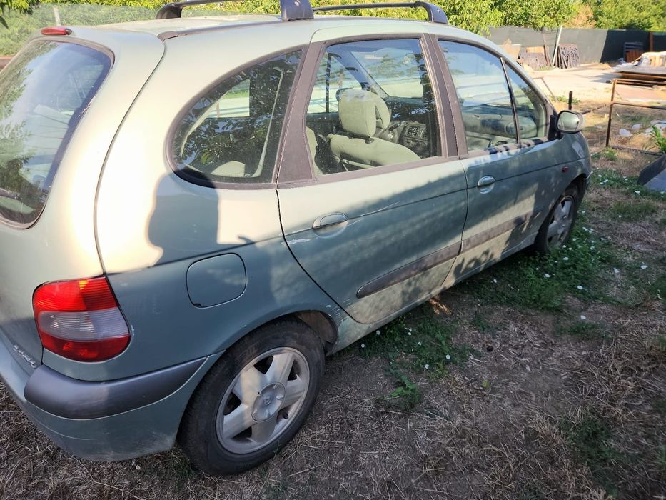 Scenic 1.6 16v 2003 defect